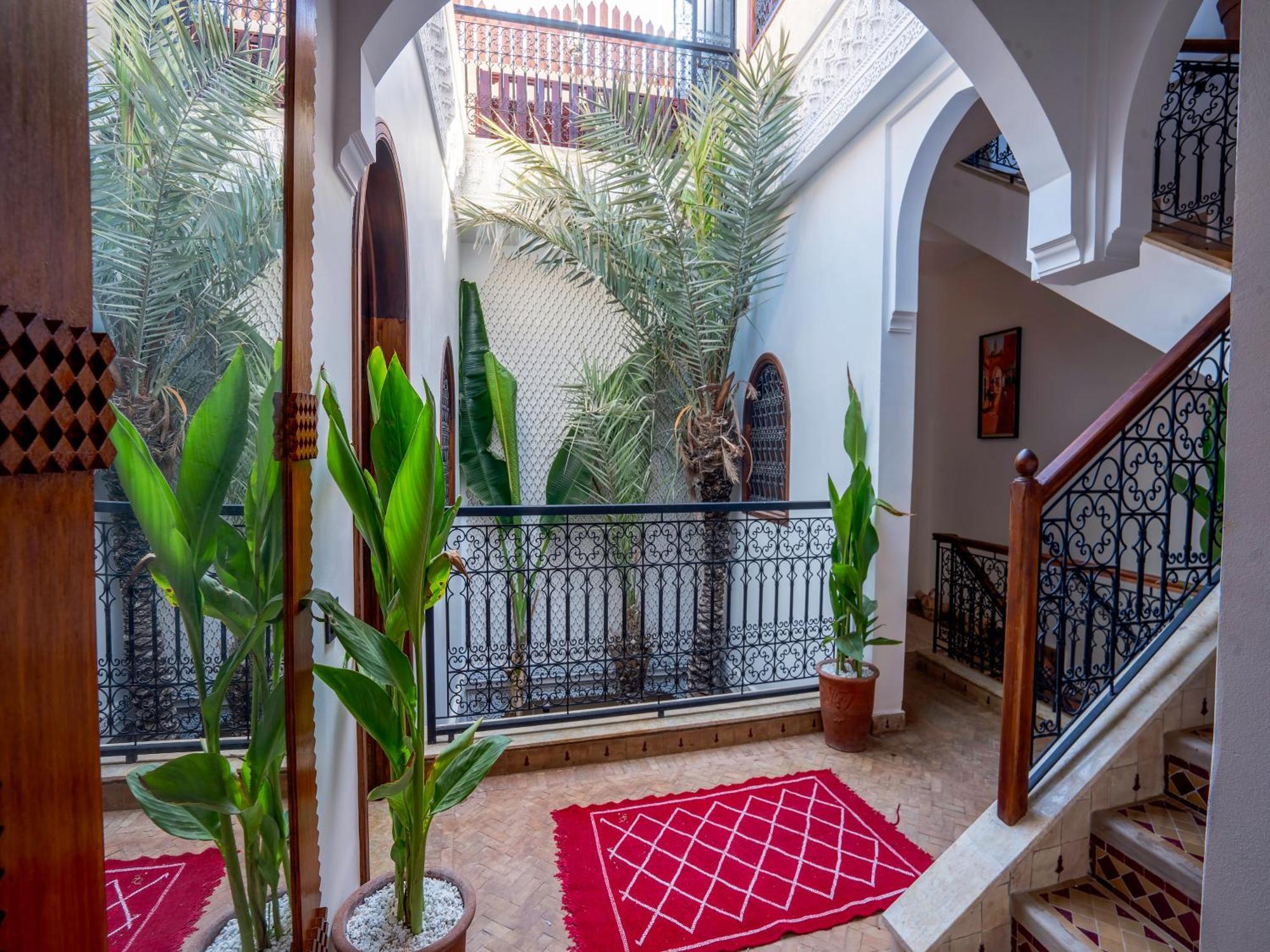 Le Nid De Fatima Bed & Breakfast *